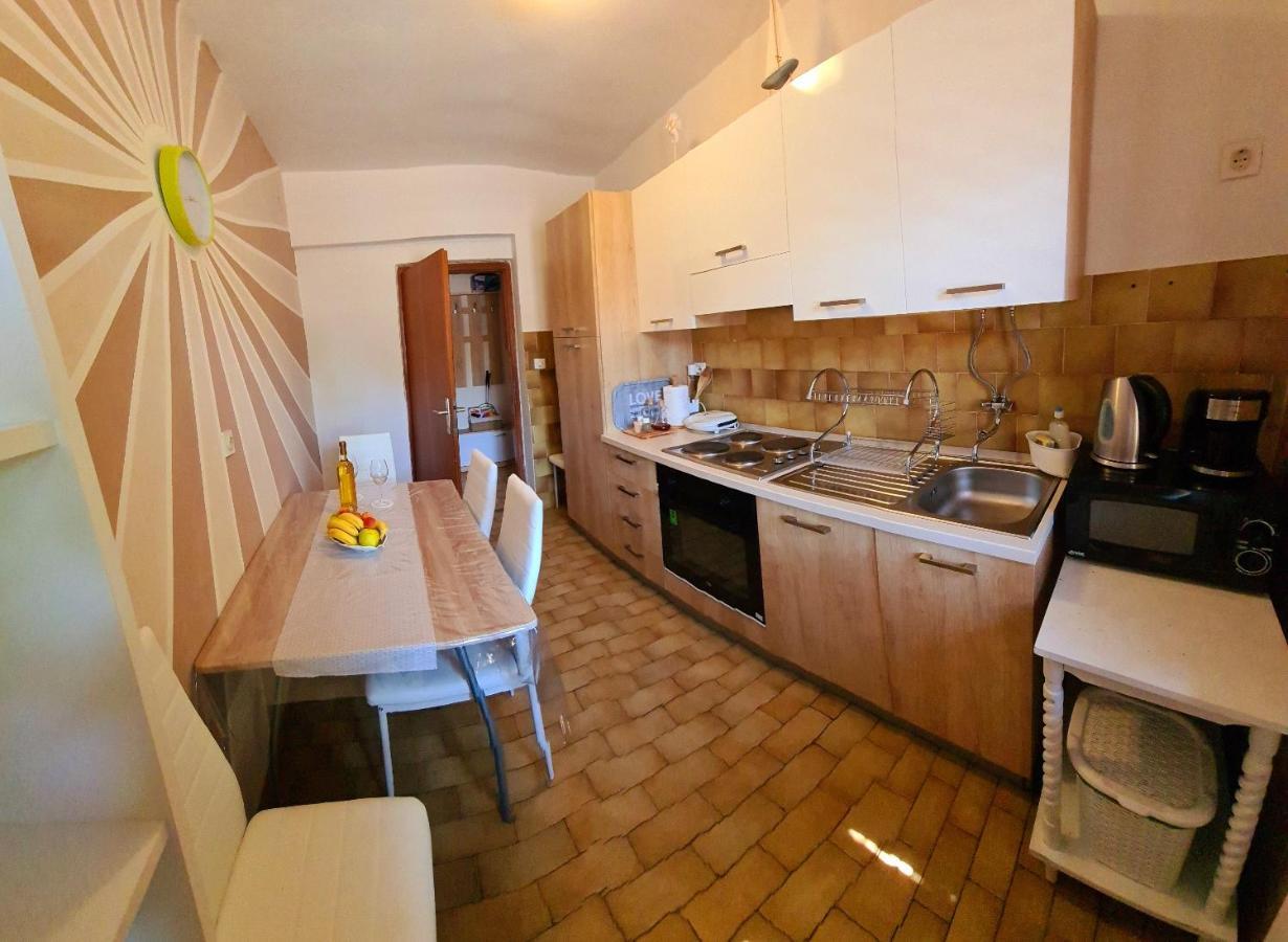 Beachfront Apartments Kate Orebić Extérieur photo