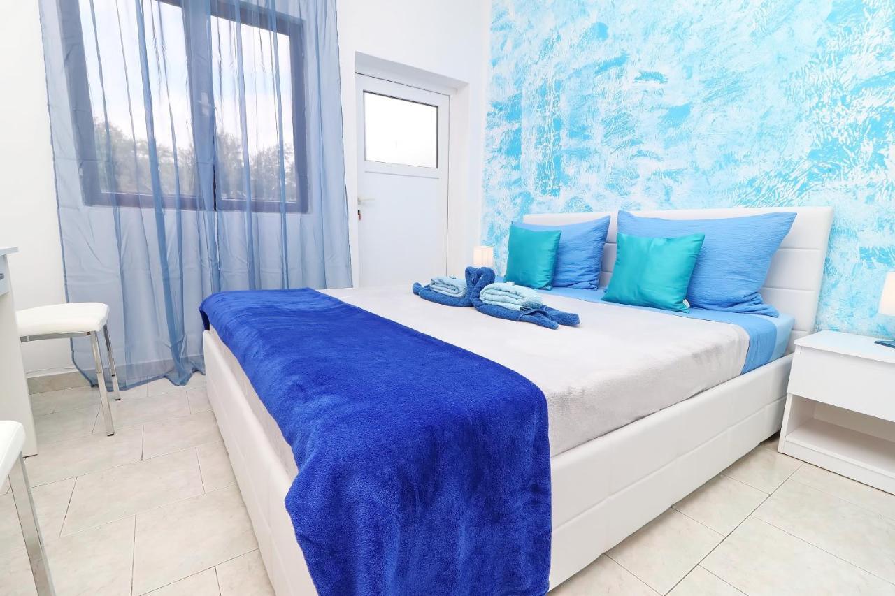 Beachfront Apartments Kate Orebić Extérieur photo